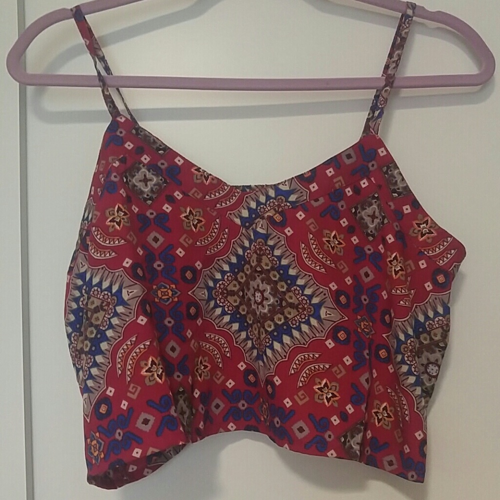 Patterned crop top